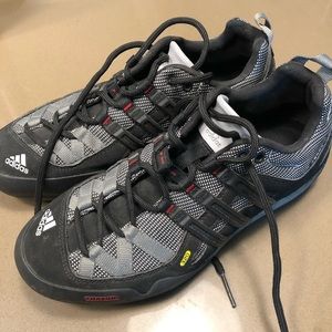 Adidas Approach hiking / climbing Shoes